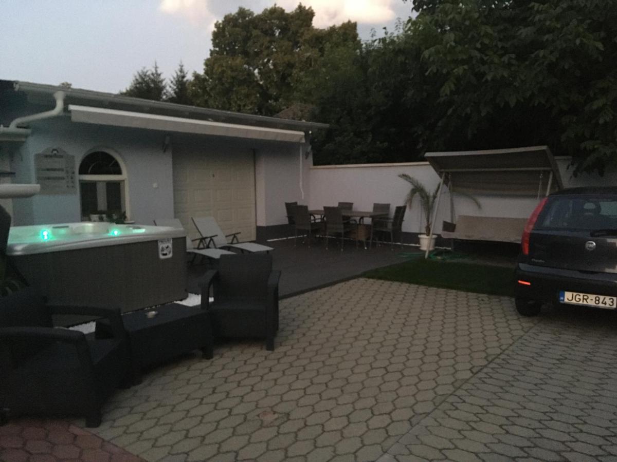 Marvany Panzio Hajdúszoboszló Exterior foto