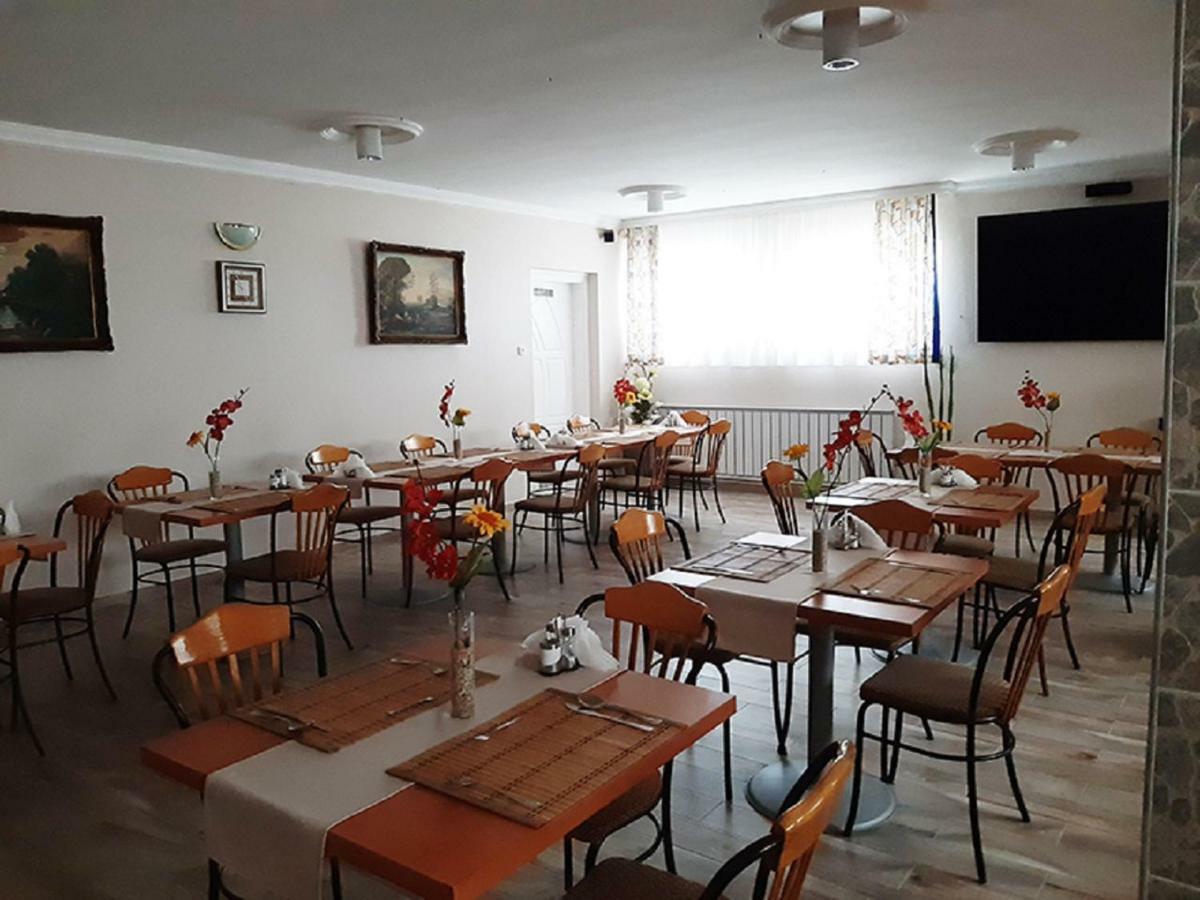 Marvany Panzio Hajdúszoboszló Exterior foto