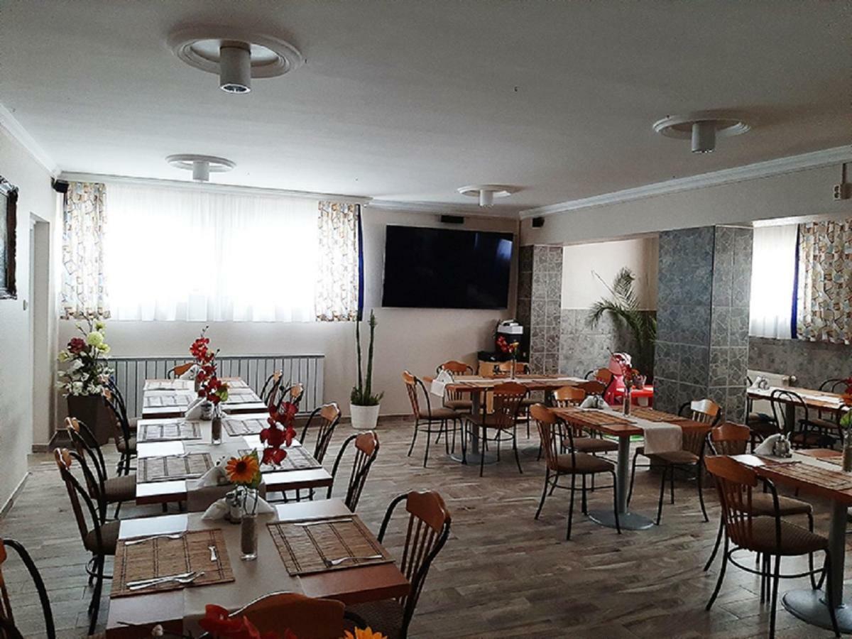 Marvany Panzio Hajdúszoboszló Exterior foto