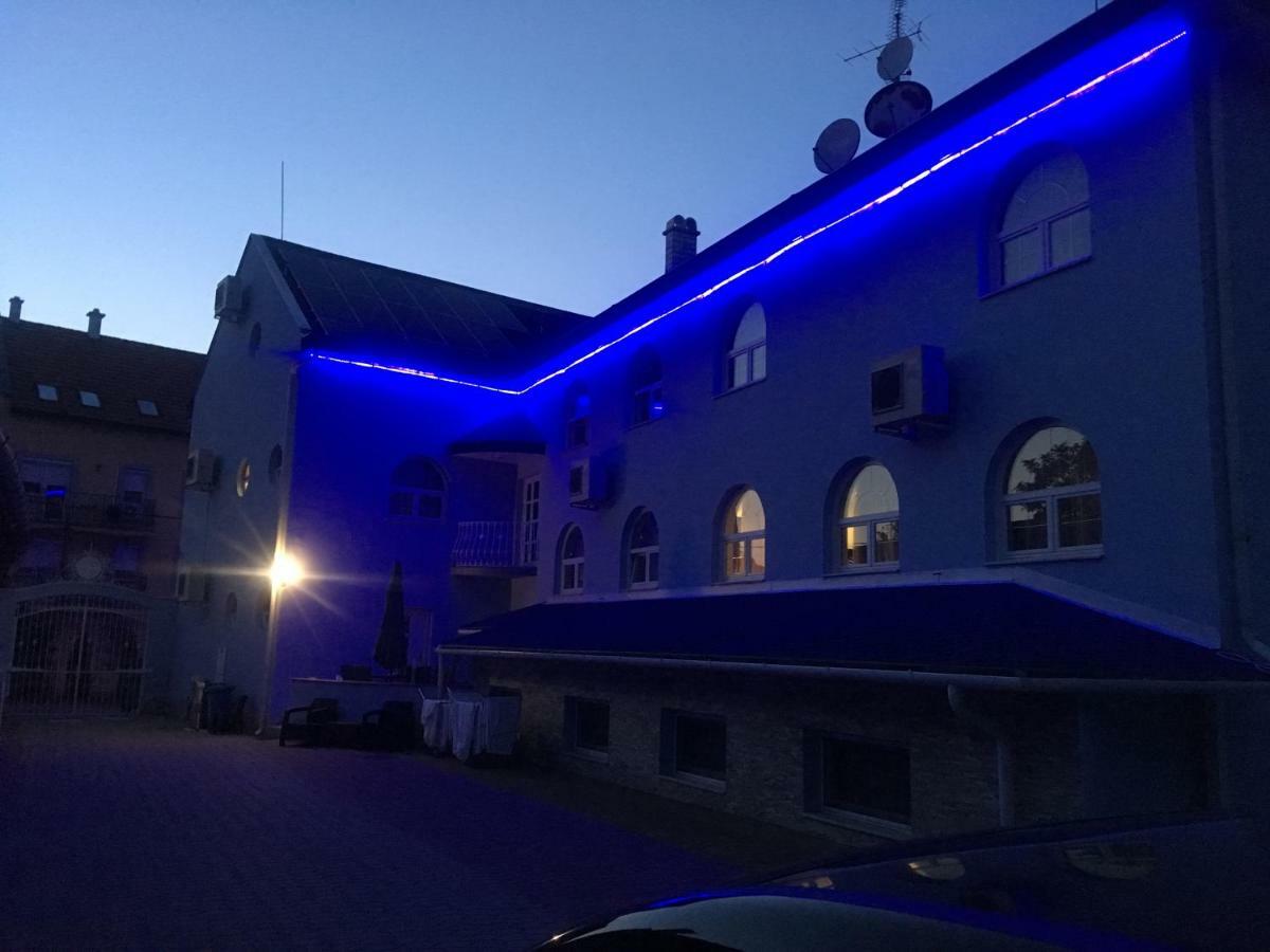 Marvany Panzio Hajdúszoboszló Exterior foto